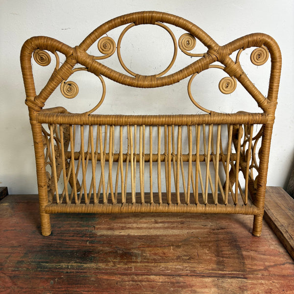 Vintage Rattan Peacock Magazine Rack Paravent Emanuelle