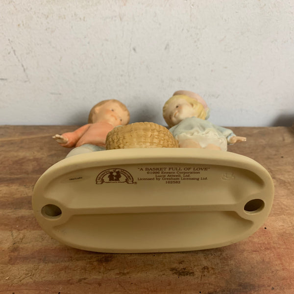 Vintage Figur Memories of Yesterday "A BASKET FULL OF LOVE"