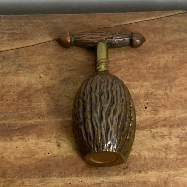 Art Deko Bronze Nussknacker in Walnussform von Rich. A. Herder Solingen