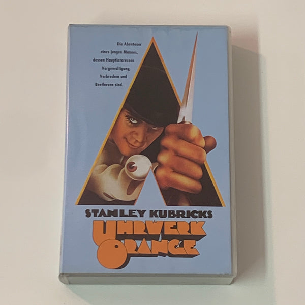 VHS Video Kassette Uhrwerk Orange
