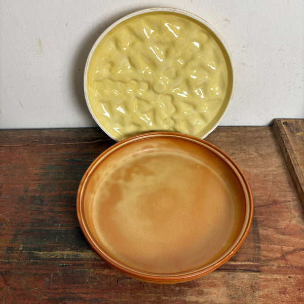 Vintage Keramik Erdbeerkuchen Form mit Deckel