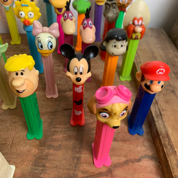 Vintage PEZ Figuren Konvolut