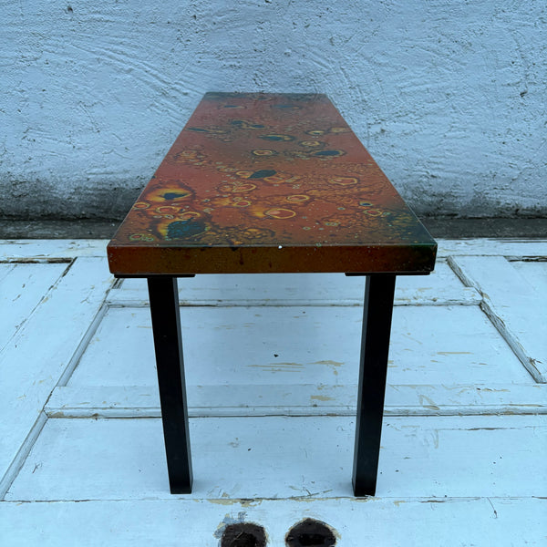 Vintage Metall Beistelltisch im Pouring Style