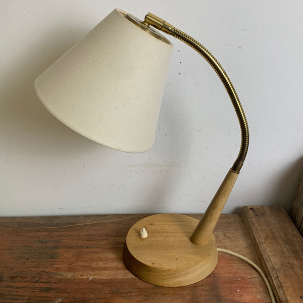 Vintage Schreibtischlampe Modell 31 von Temde Leuchten