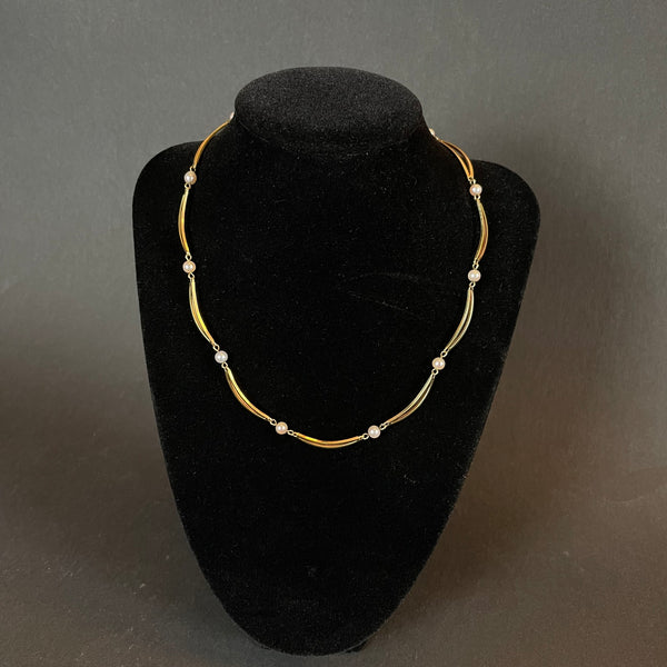 Gold-Collier mit Perlen in 333er Gelbgold