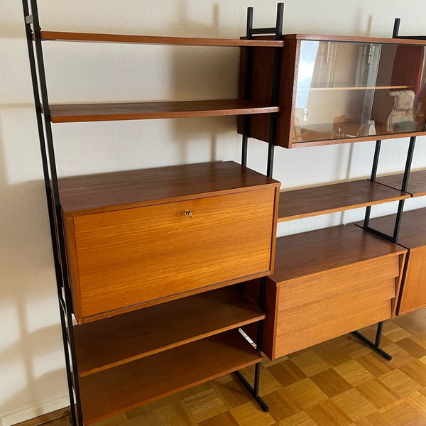 Vintage freistehendes Teakholz Regalsystem euroclassic von Ilse Möbel