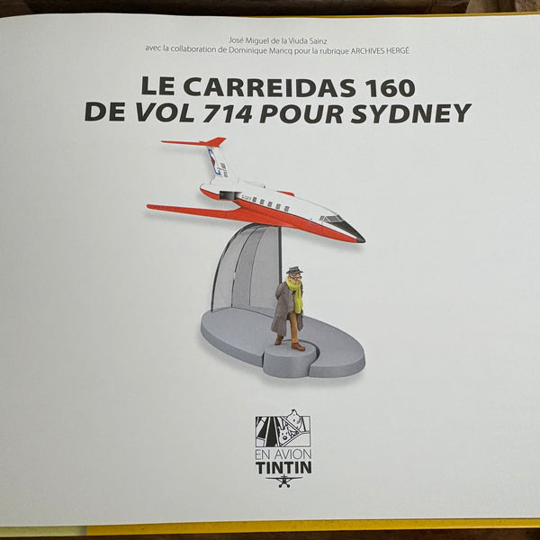 Modell Figur und Buch Tim und Struppi Das Geschäftsreiseflugzeug Carreidas 160 mit László Carreidas aus Flug 714 nach Sydney