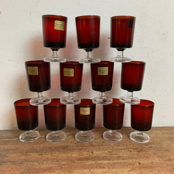 12 Luminarc Gläser in rubinrot