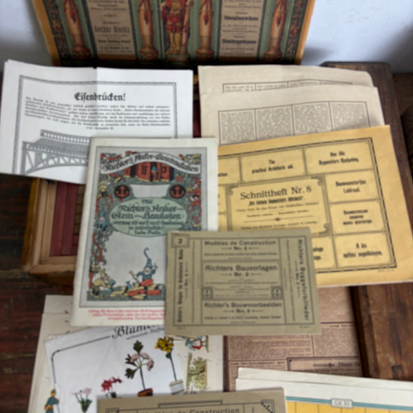 Großer antiker Anker-Steinbaukasten der Firma F. Ad. Richter & Cie