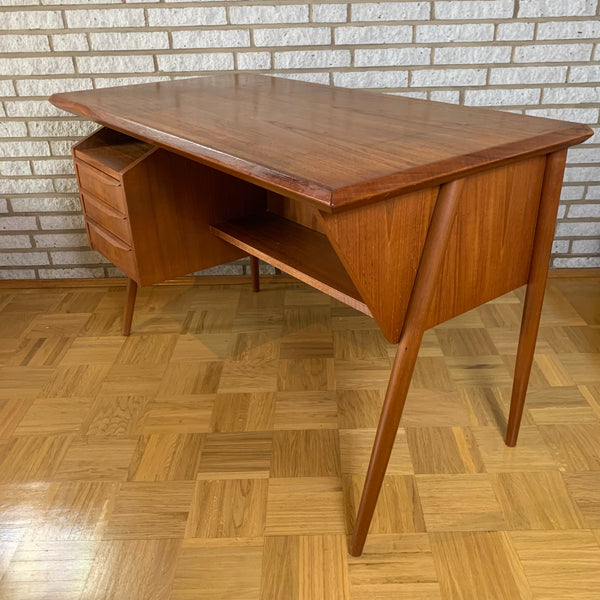 Vintage dänischer Mid Century Teakholz Schreibtisch von Gunner Nielsen für Tibergaard