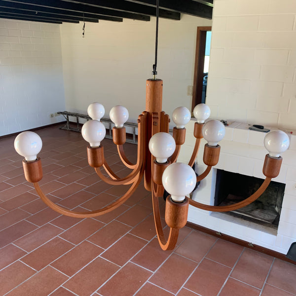 Vintage Teakholz Kronleuchter zehnarmig im dänischen Design von Domus Leuchten