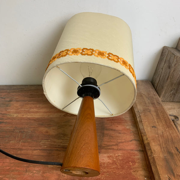 Mid Century Tischlampe skandinavisches Design