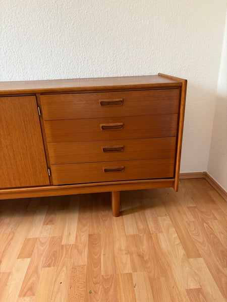 Vintage Mid Century Teakholz Sideboard