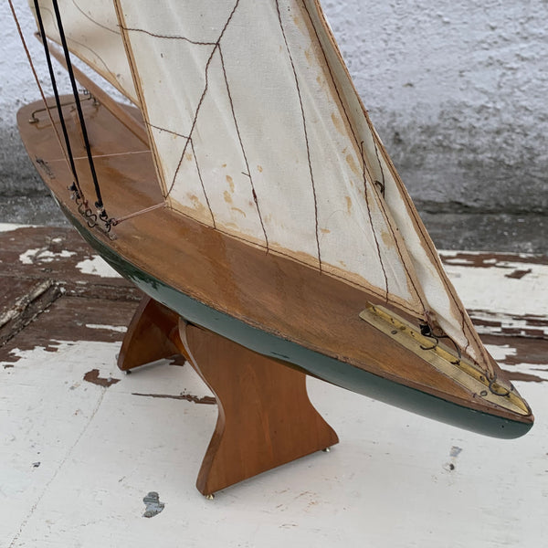 Vintage Modell Segelyacht