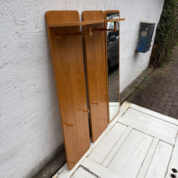 Vintage dreiteilige Garderobe mit Spiegel