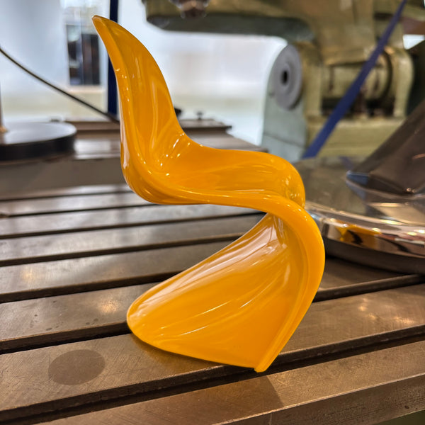 Miniatur Panton Chair von Vitra in gelb