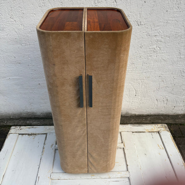 Vintage Design Schrankkoffer Schminktisch Cabinet von Luigi Massoni für Poltrona Frau