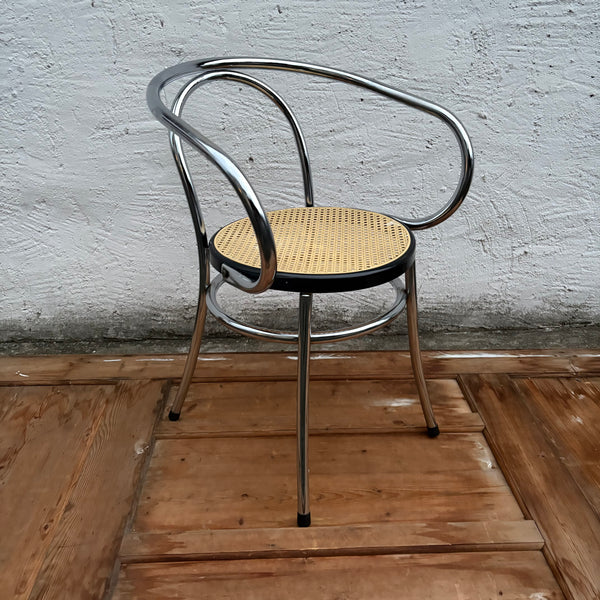 Vintage Bistrostuhl Stahlrohr Chrom im Stil von Thonet Nr. 209