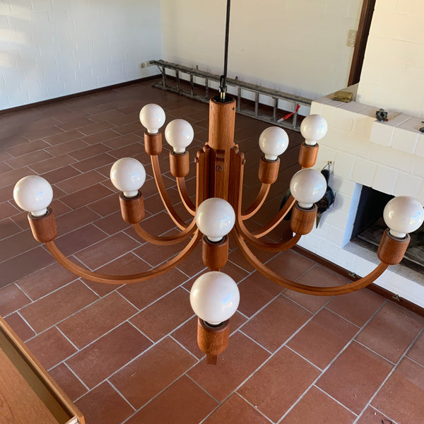 Vintage Teakholz Kronleuchter zehnarmig im dänischen Design von Domus Leuchten