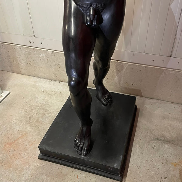 Lebensgroße Faun Bronze Statue Fauno Danzante aus Pompeji von O. de Luca