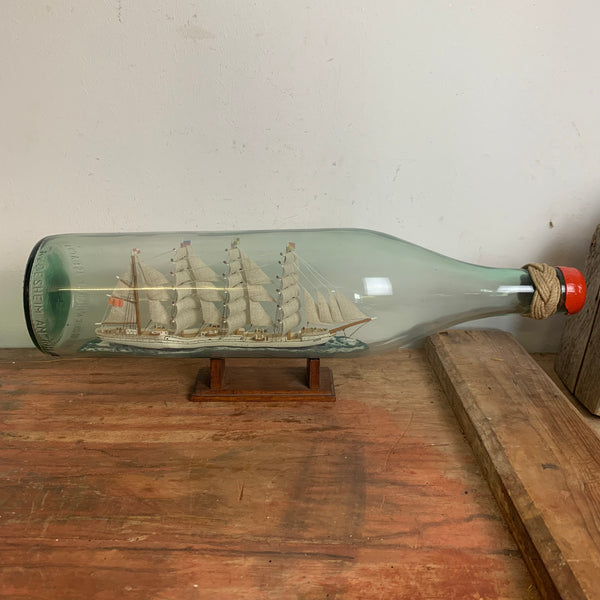 Buddelschiff Viermastbark Sedov