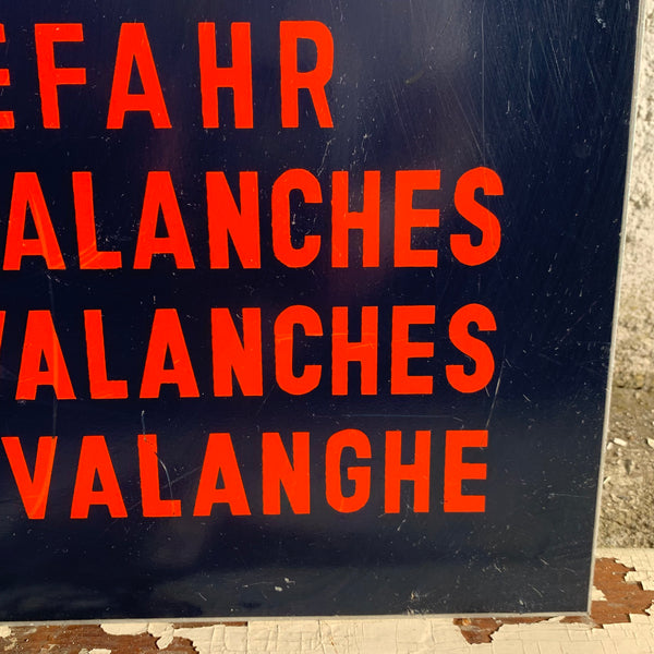 Vintage großes Blechschild Stop Lavinengefahr