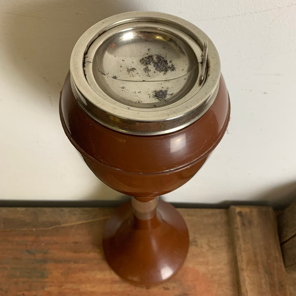 Italienischer Mid-Century Standaschenbecher braun