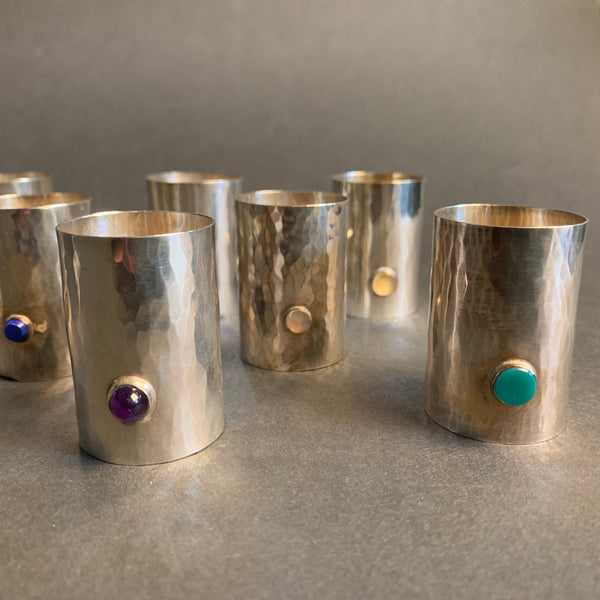 10 Art Deco Schnapsbecher Sterling Silber mit Edelsteinen