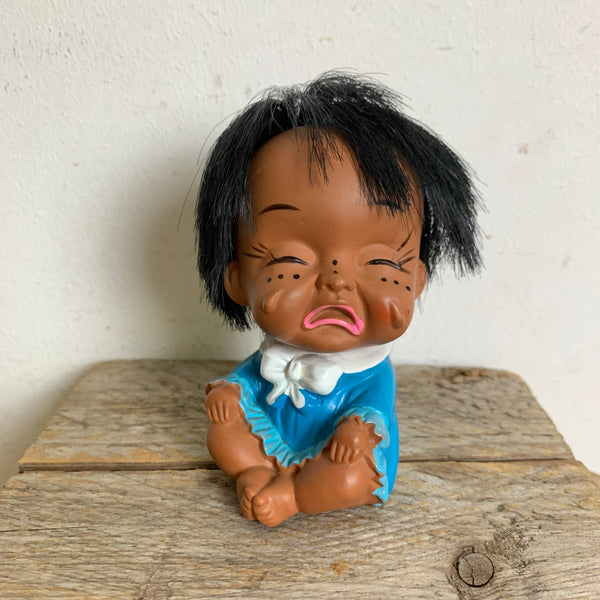 Vintage Hawaiianische Kawaii Puppe Crying Baby von Iwai Japan