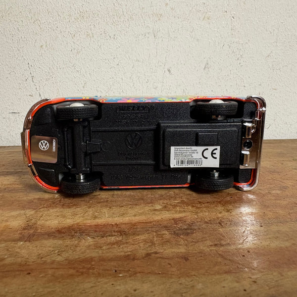 Modell VW Bus T1 Flower Power von Welly