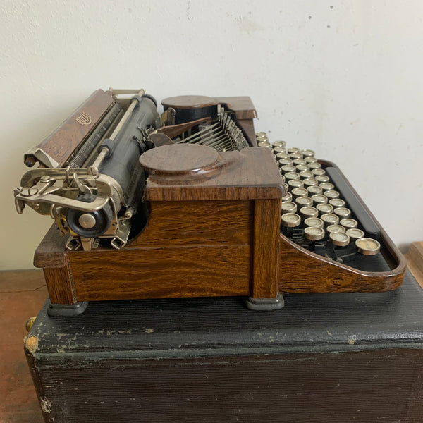 Schreibmaschine Royal