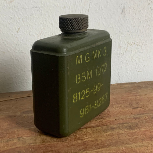 Ölflasche British Empire Militaria