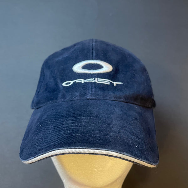 Oakley early 2000s Cap - Vintage