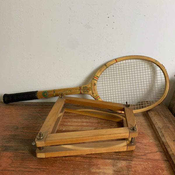 Vintage Holz Tennisschläger von Paul Horaczek mit Spannrahmen