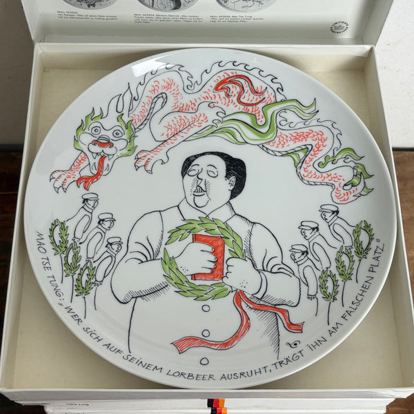 Komplette Serie 12 Vintage Satire Teller von Ernst Lang Maria Lang für Rosenthal
