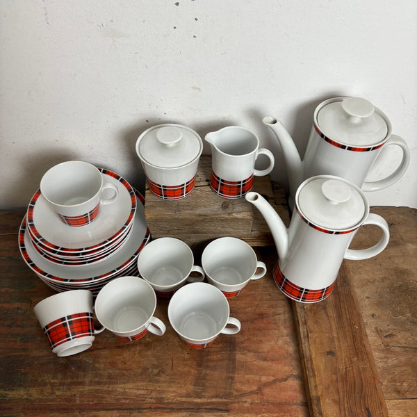 Vintage Kaffeeservice für 6 Personen von Schirnding Karo Schottenmuster