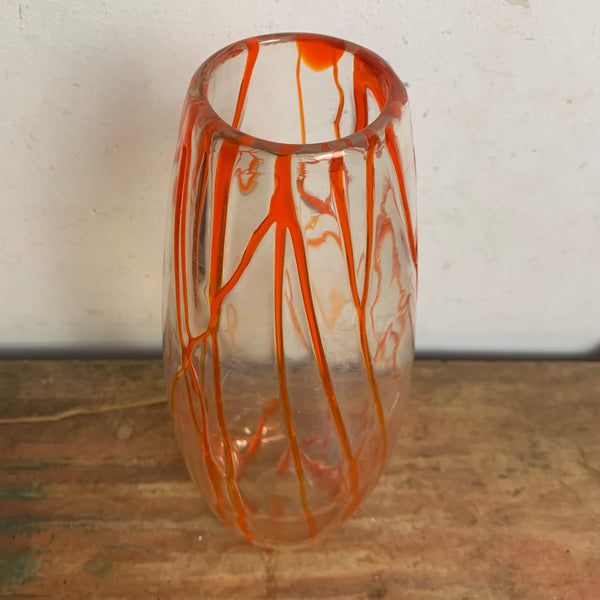 Vintage Glas Vase von Murano mit orangenem Faden