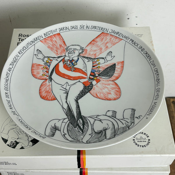 Komplette Serie 12 Vintage Satire Teller von Ernst Lang Maria Lang für Rosenthal