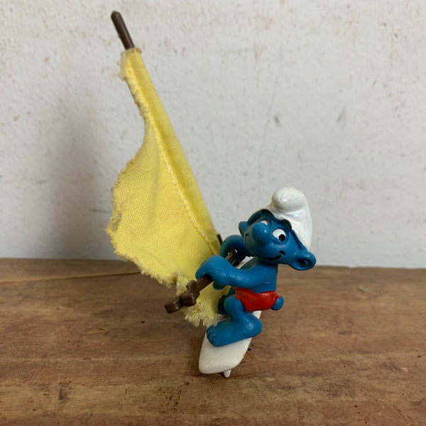 Vintage Windsurfer Schlumpf