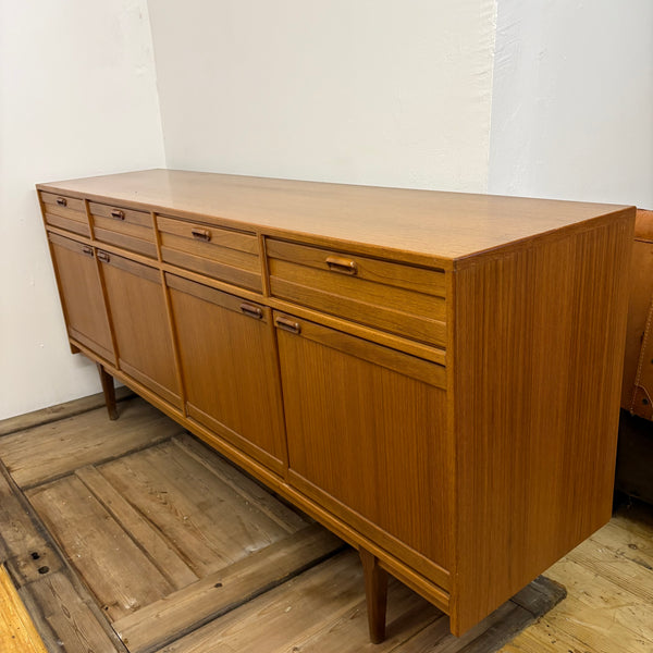 Vintage Mid Century Teakholz Sideboard