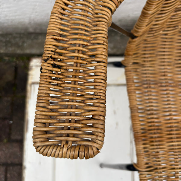 Zwei Vintage Basket Chair Korbstuhl mit Armlehnen von Gian Franco Legler