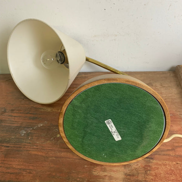 Vintage Schreibtischlampe Modell 31 von Temde Leuchten