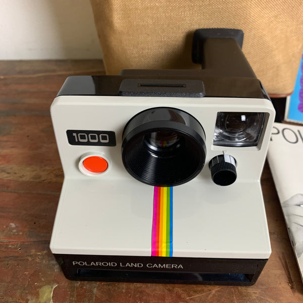 Polaroid Land Camera 1000 mit Tasche