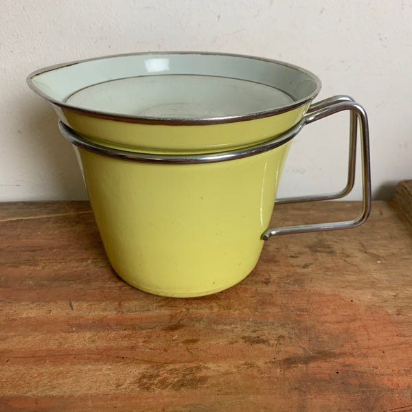 Vintage Mid Century Milch Topf von MES