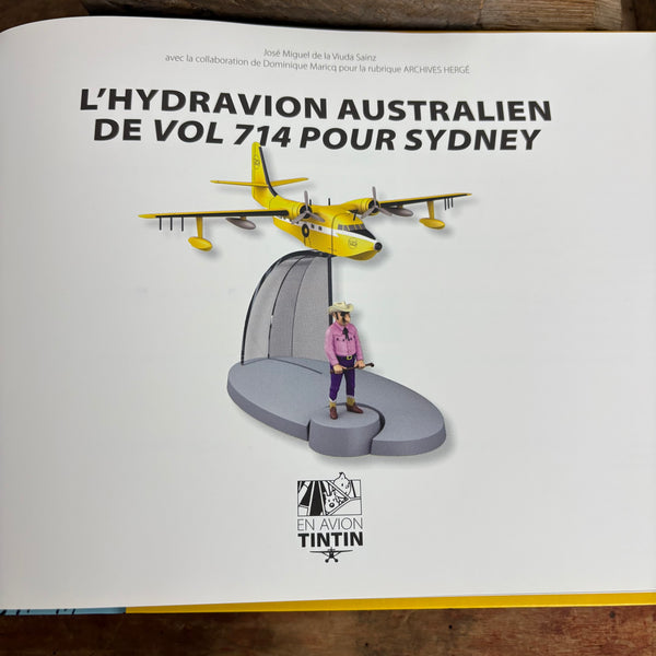 Modell Figur und Buch Tim und Struppi Das australischen Wasserflugzeug Grumman G-64 Albatross mit Rastapopoulos aus Flug 714 nach Sydney