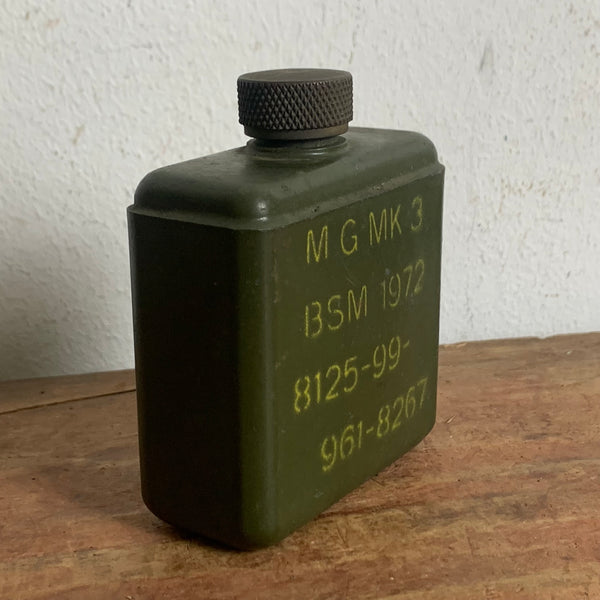 Ölflasche British Empire Militaria