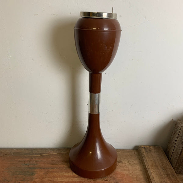 Italienischer Mid-Century Standaschenbecher braun