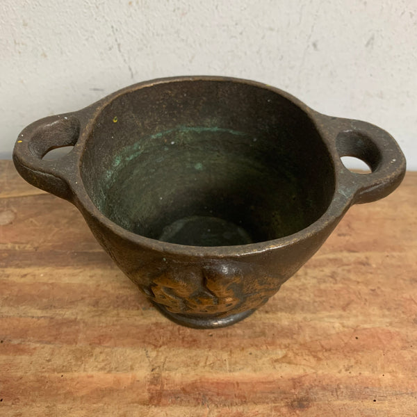 Vintage Design Relief Schale Gefäß Ritter Motiv aus Bronze von Horst Dalbeck