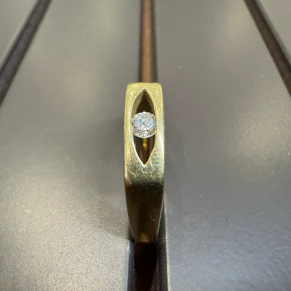 Einzigartiger Diamantring aus 585er Gold