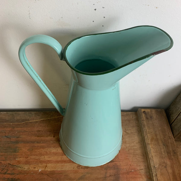 Vintage französische Emaille Wasserkanne in mintgrün
